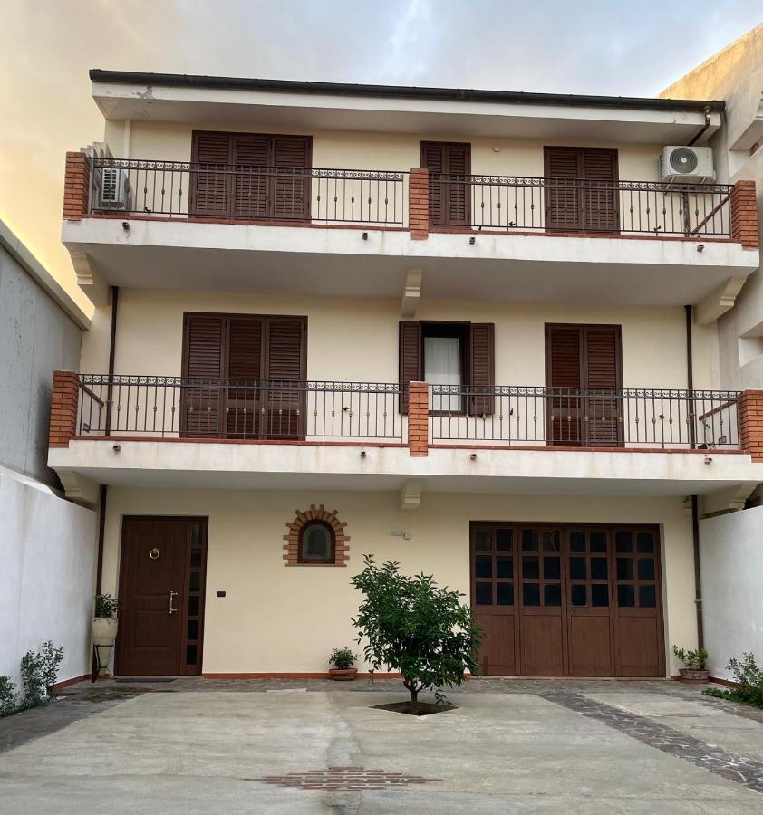 La Coccinella Rooms Milazzo Archi  ภายนอก รูปภาพ